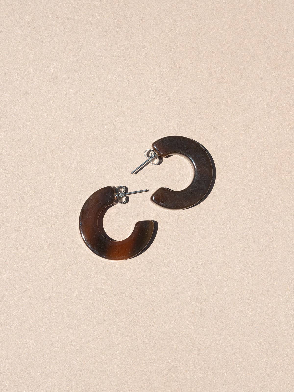 NAT + NOOR - Wholesale Hoop Earrings - Ray | Espresso | Brown Hoop Earrings | Medium Size2
