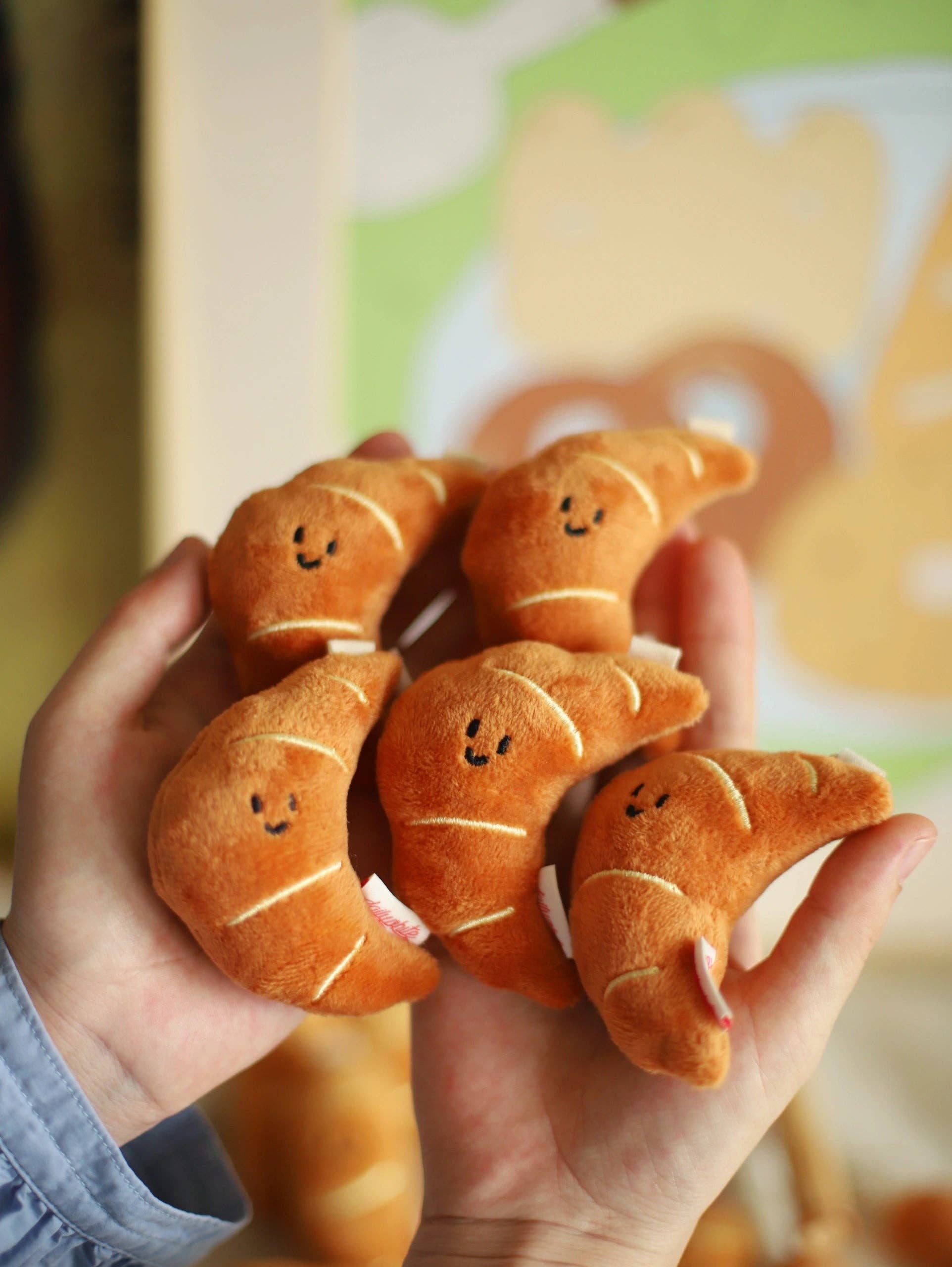 Hello Claws Limited - Wholesale Stuffed/Plush Toy - Kids & Baby - Daily White |  Bakery Bag Charm16