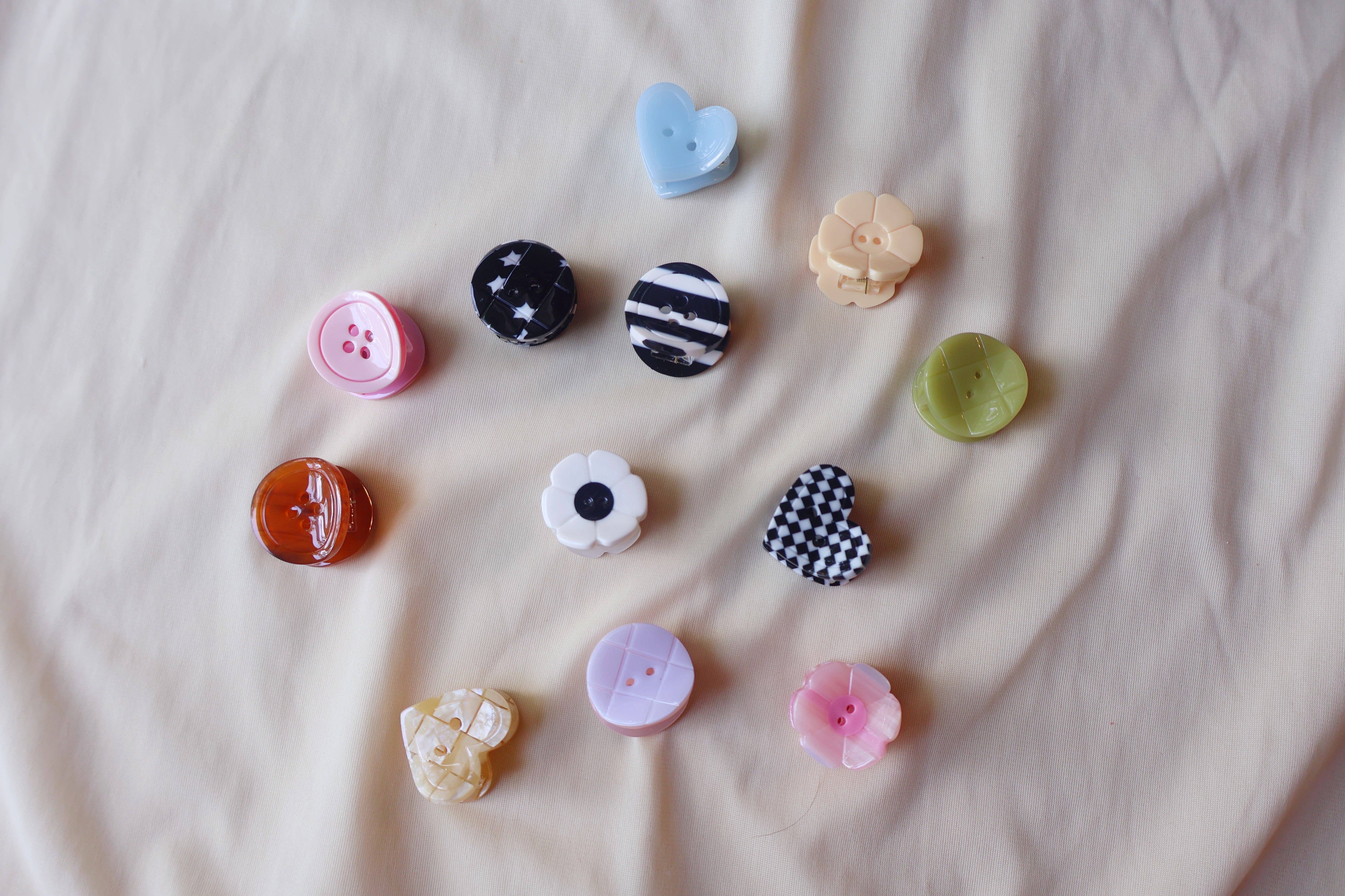 Hey Ricochet - Wholesale Hair Pin - Button Mini Claw Set6