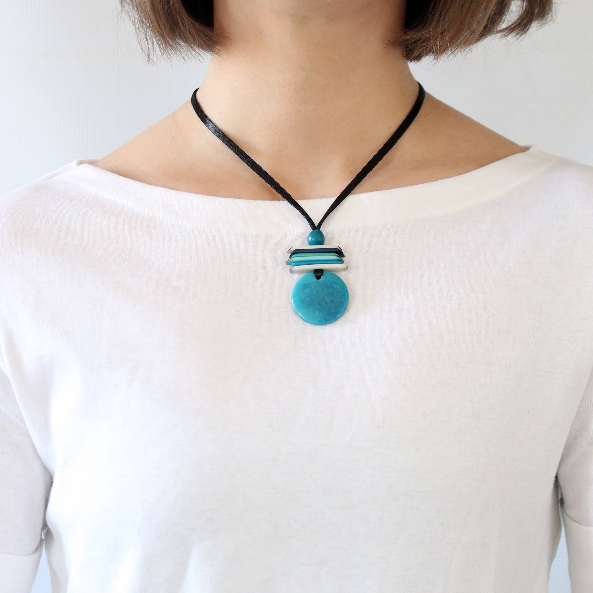 Muichic Natural Jewelry - Wholesale Pendant/Charm Necklace - Coin Tagua Pendant Handmade Fairtrade Lightweight5