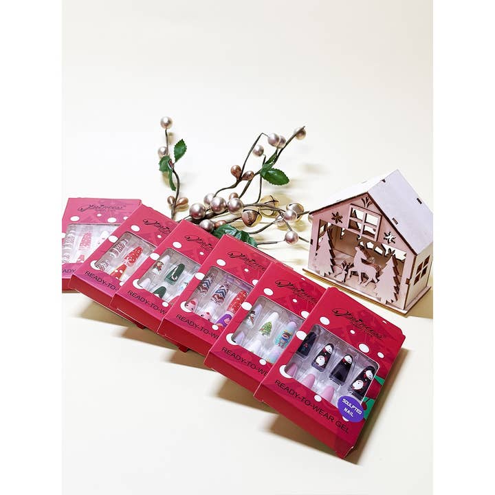 Couleurs assorties Set à ongles pré-collés à presser pour Noël en vente sur Faire1