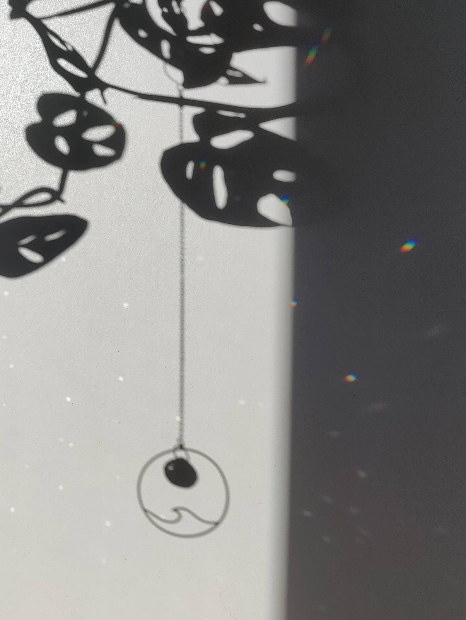 Atelier Intuitive - Wholesale Suncatcher - WAVE • Mini Suncatcher in brass and glass crystal2