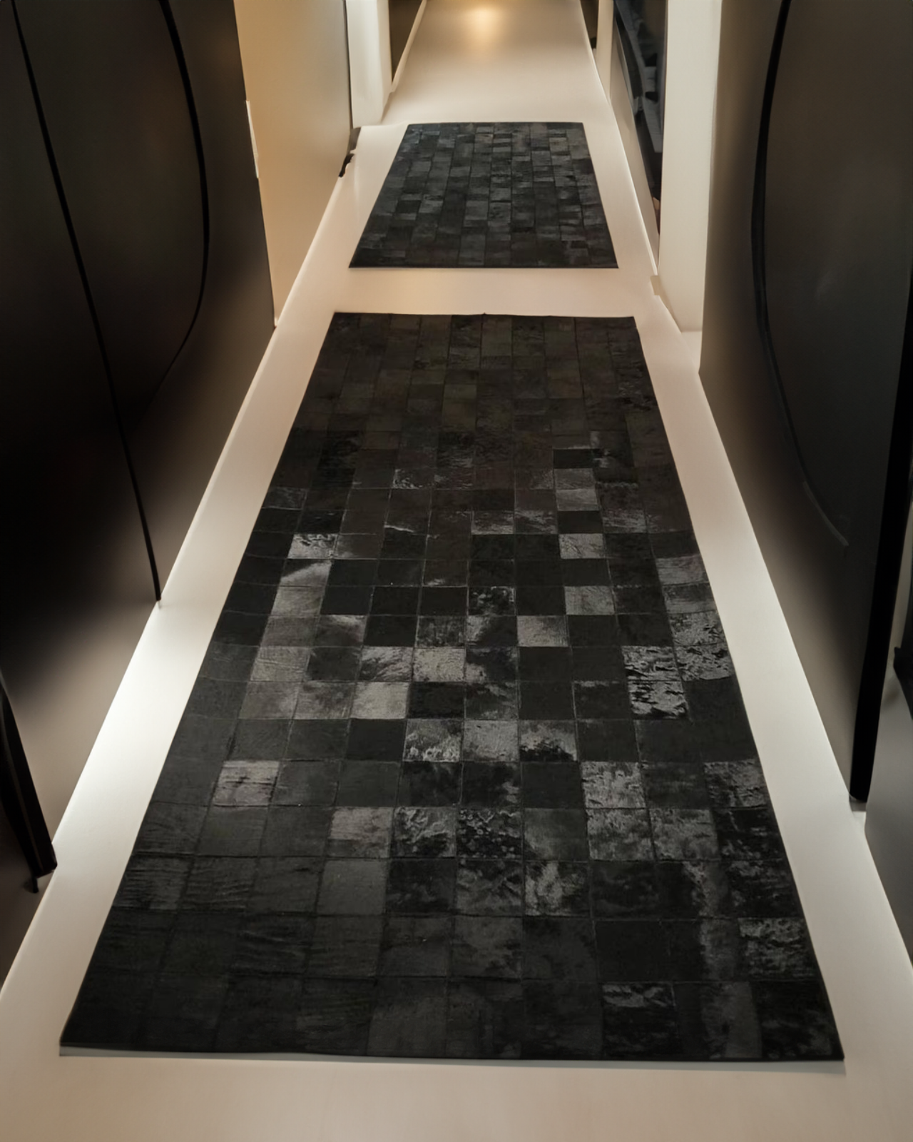 Rosoc Rug - Wholesale Runner Rug - Hallway Black Cowhide Patchwork Rug, Runner Corridor Carpet0