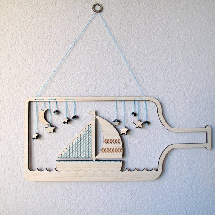 Båt i flaskan vägghängning för wholesale av noshii