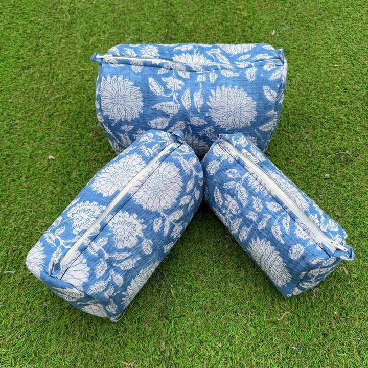 Cosmetic Bag Floral Print Indian Cotton Handmade Travel Bags and other Purchase Wholesale sanitari bagno. Free Returns & Net 60 Terms on Faire trending on Faire.