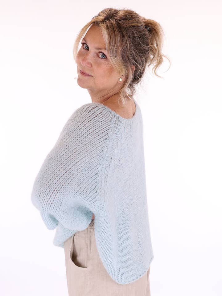 Cadenza Italy Ltd - Wholesale Knit Sweater - Women's - Alpaca Blend Swing Jumper5