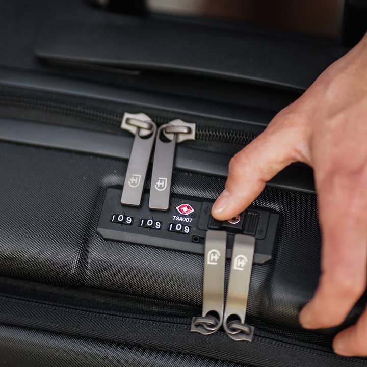 James Hawk - Vente Valises - Valise cabine en polycarbonate avec poche frontale pour ordinateur portable et tablette15