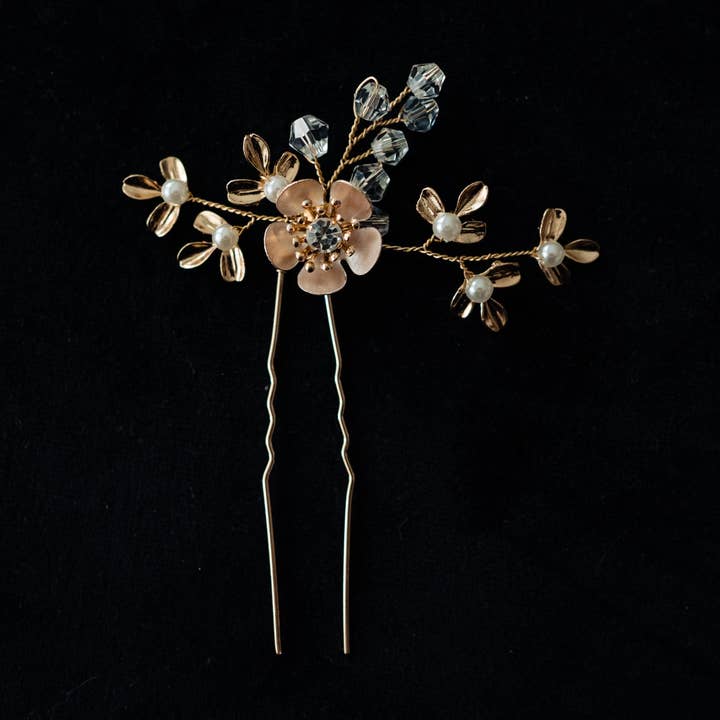 La Felicity per la vendita all'ingrosso da parte di Brides and Belts