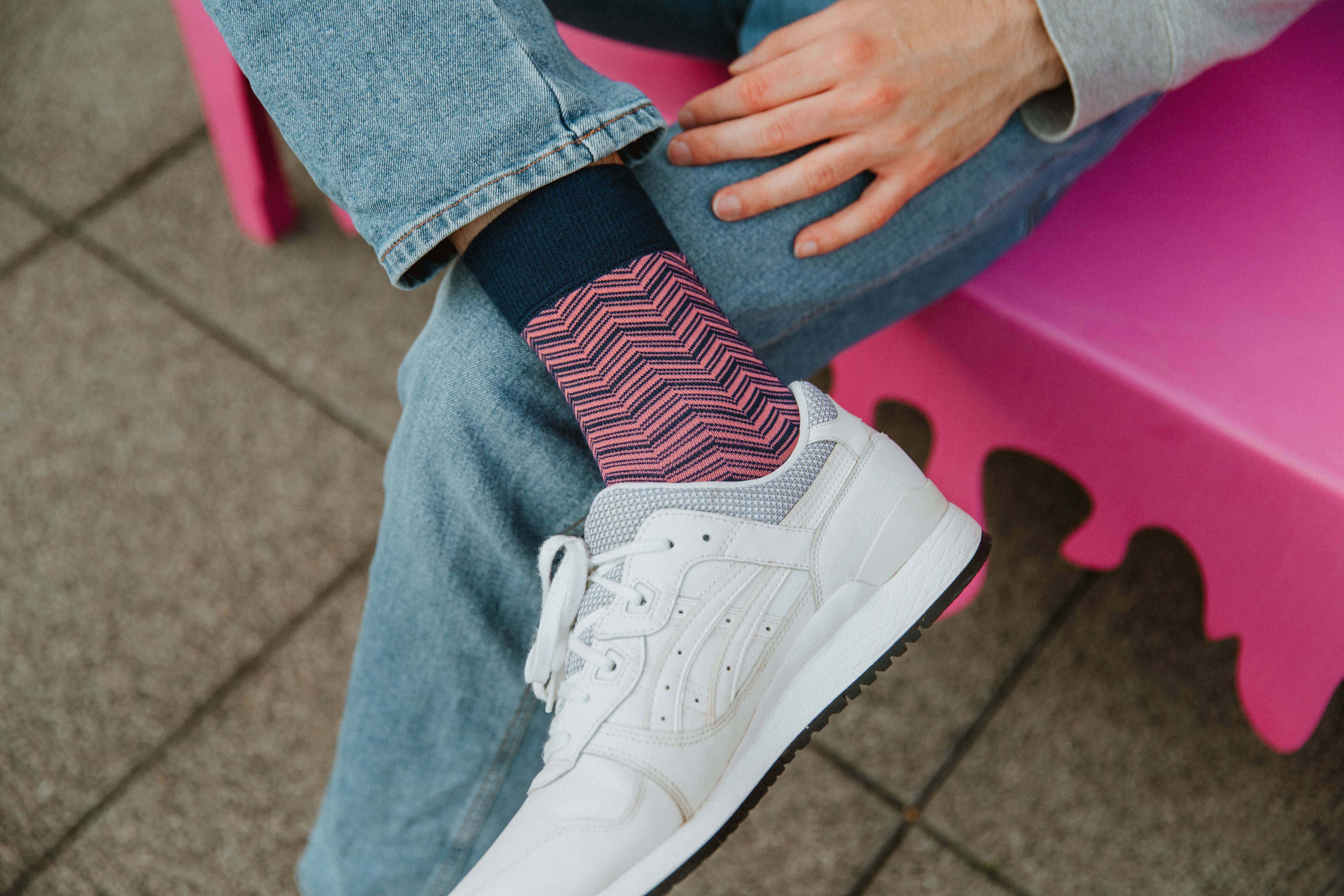 Slopes&Town - Vente Ceinture – unisexe - Ceinture en coffret cadeau Ray and Pink Herringbone Socks4