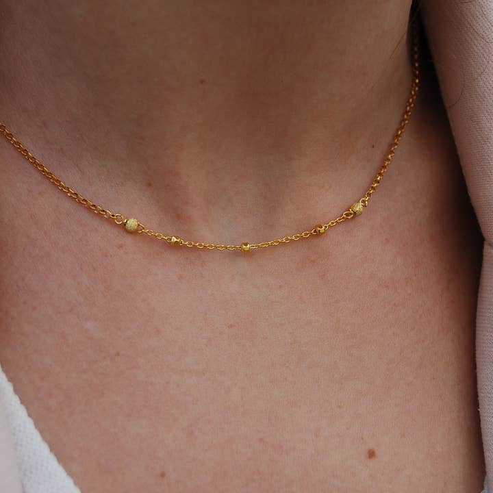 Collana in argento 925 con palline, collana minimalista. per la vendita all'ingrosso da parte di Yneda Jewels