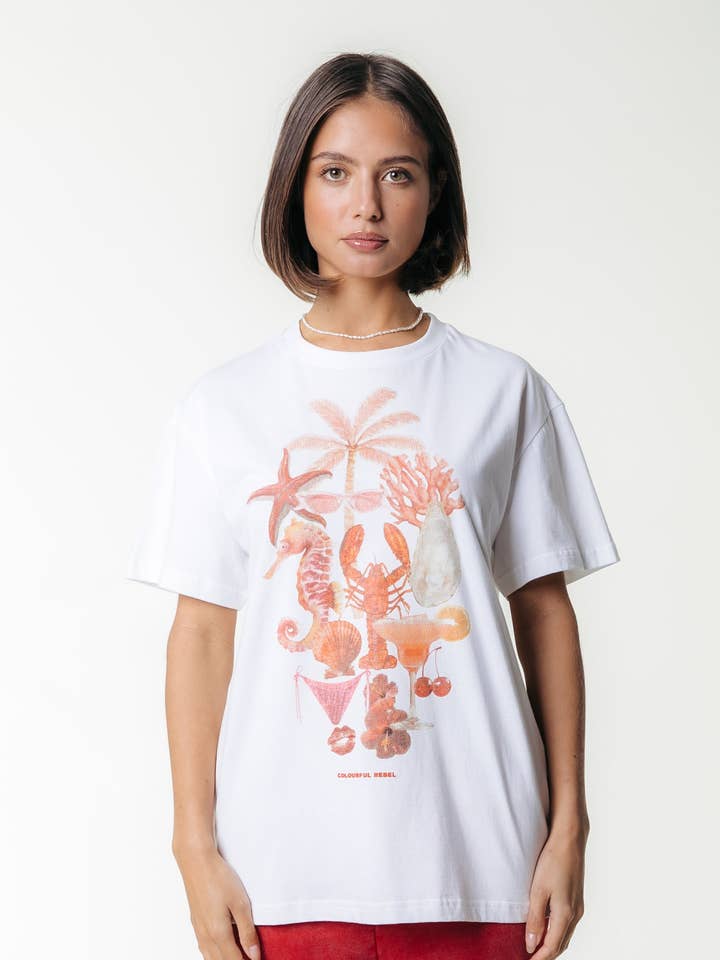Beach Items T-Shirt | Standard white for wholesale by Colourful Rebel
