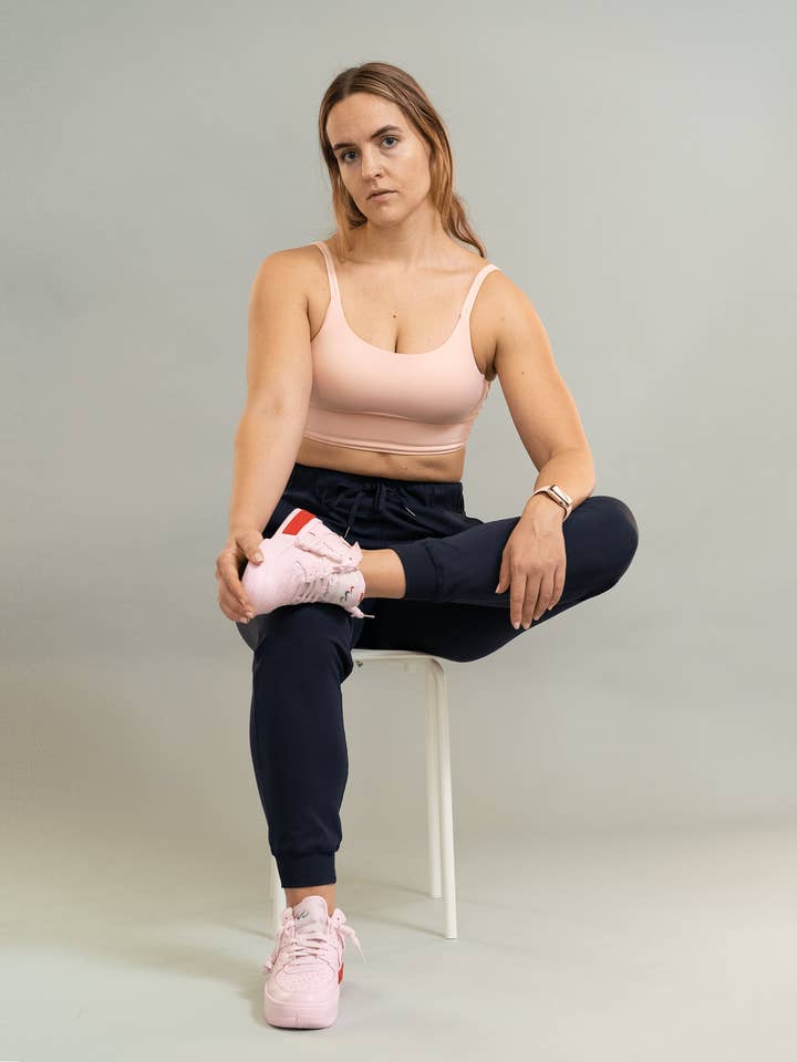 Pantalon de jogging Brooklyn - Bleu marine pour la vente par Arya Athleisure