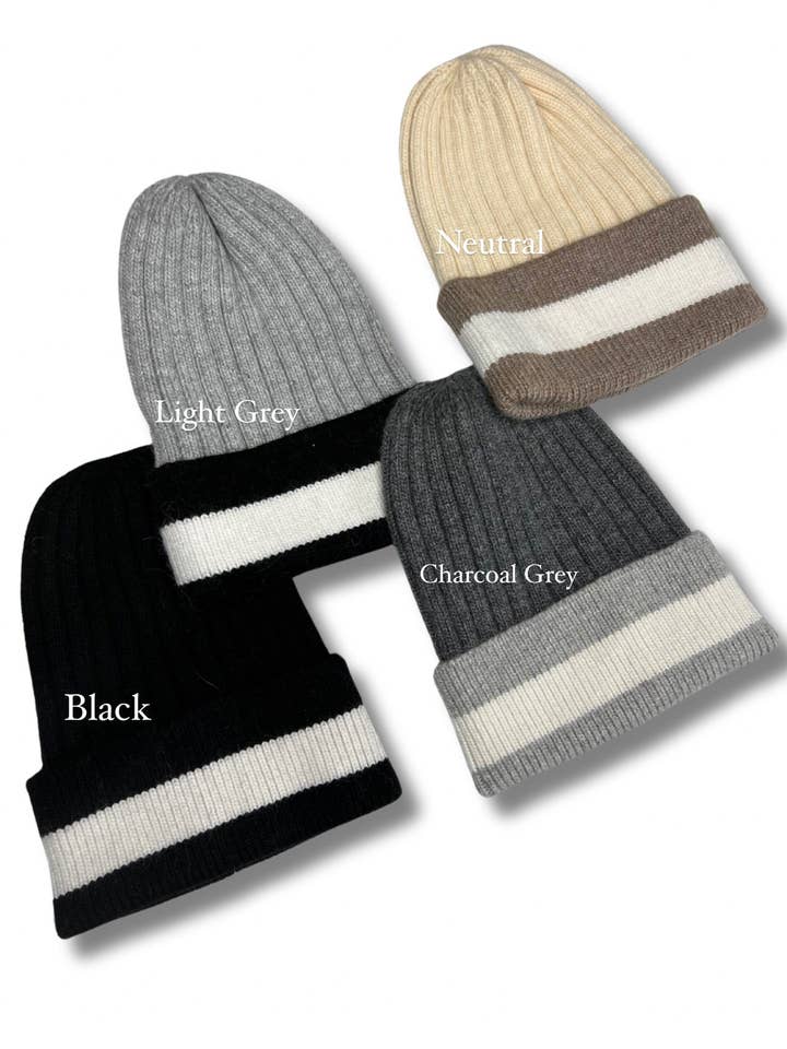 Bonnet de sport à revers pour la vente par The Scarf Bar