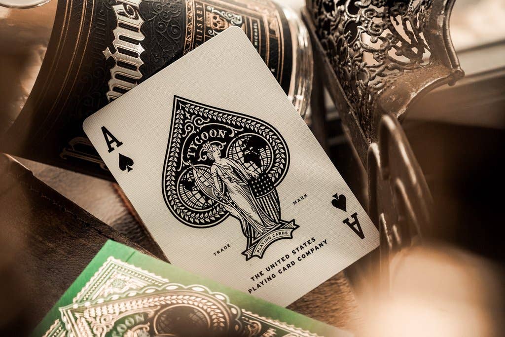 Cardshouse - Wholesale Playing Cards - Theory11 Green Tycoon Cards5