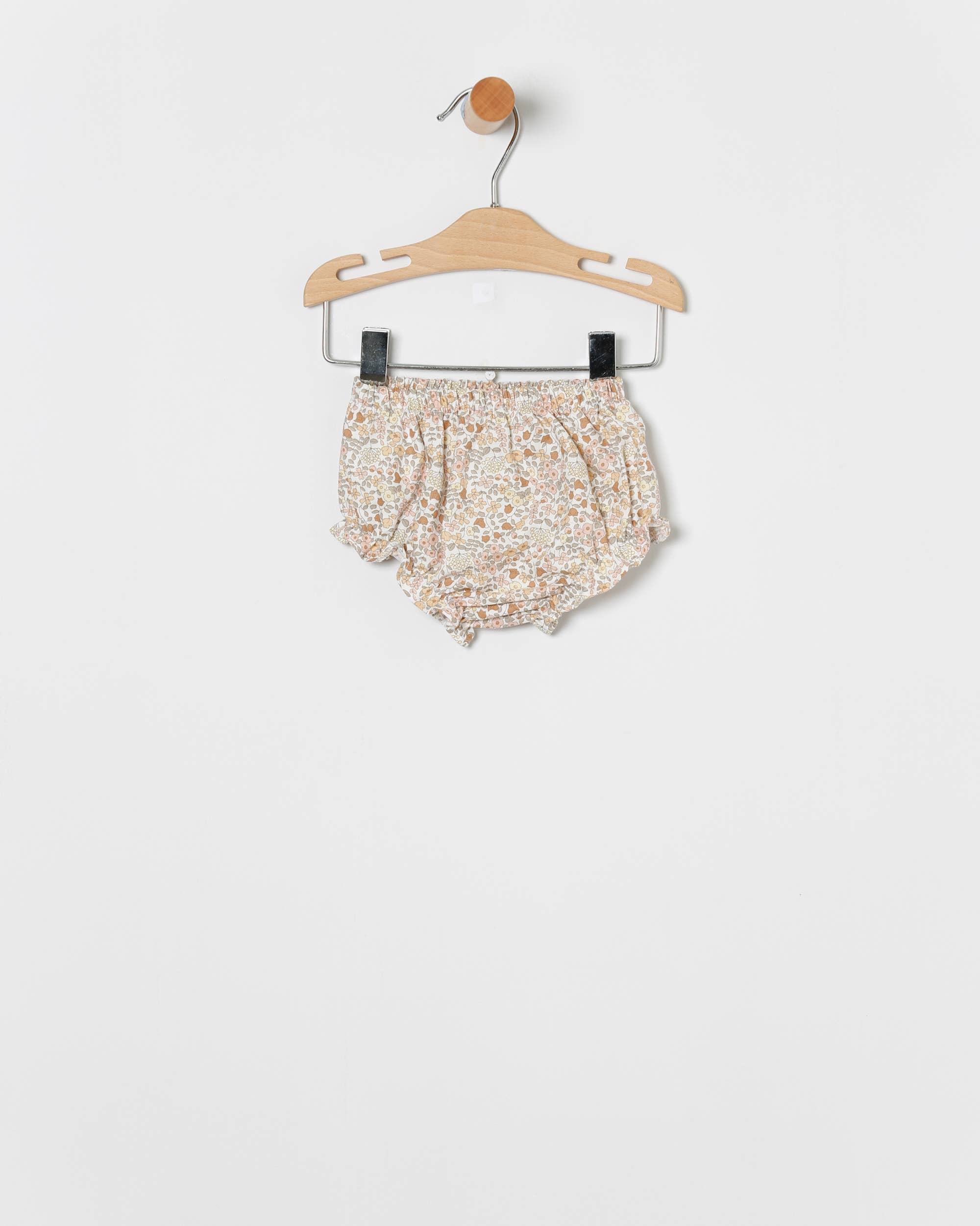 bege Braga + Vestido Flores para venda a revendedores na Faire1