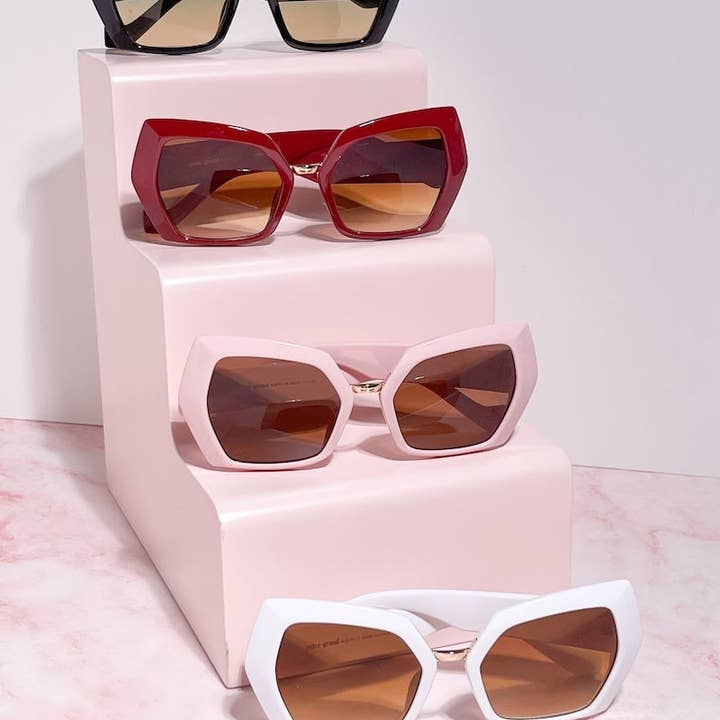 Mure and Grand - Wholesale Sunglasses - Women's - Isle Oversized Framed Sunglasses4