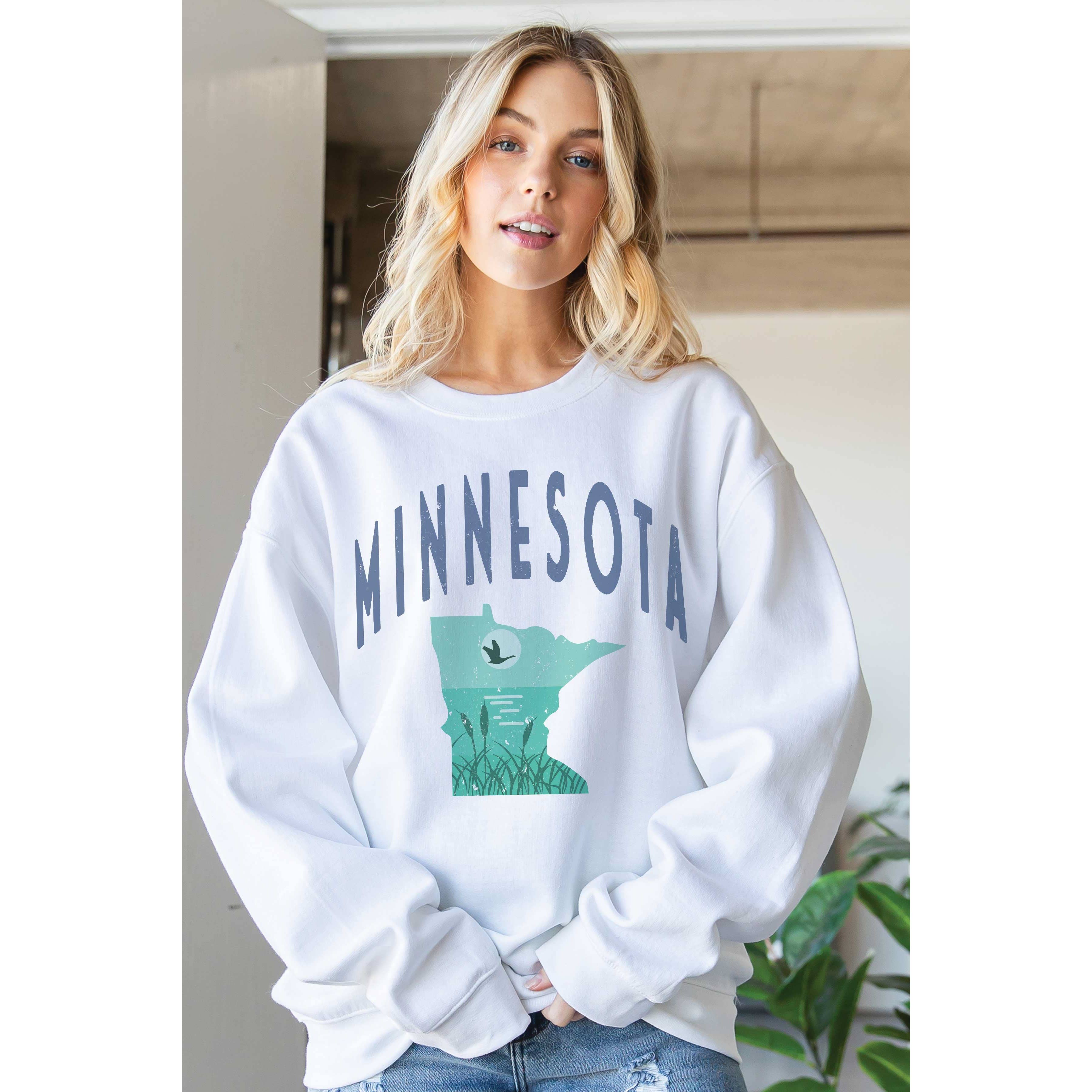 BLUME & CO. - Wholesale Graphic Sweatshirt - Women's - MINNESOTA STATE LAKESCAPE Oversized Graphic Sweatshirt1