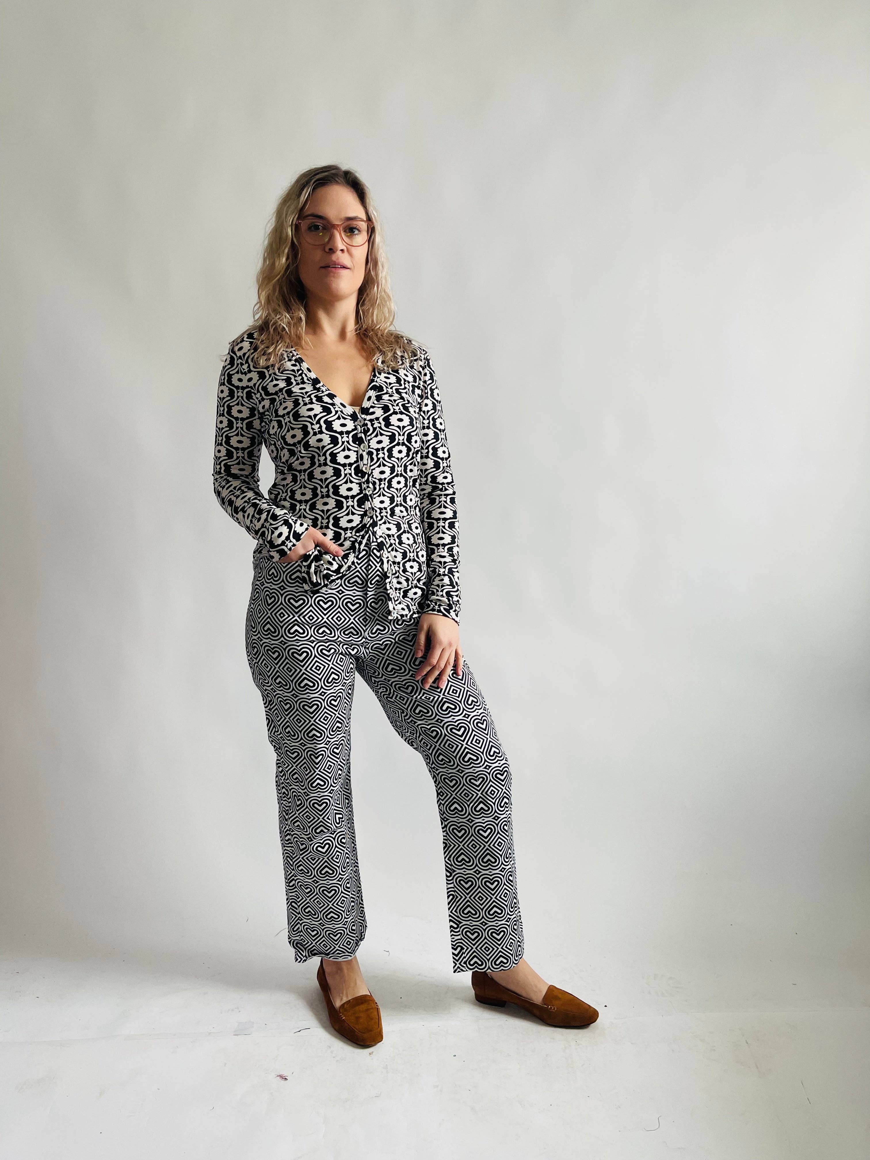 Altar - Wholesale Dress - Women's - Zora Cardigan in Deco Floral5