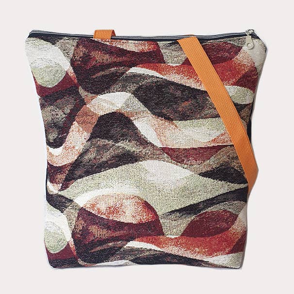 TOTEBAG MOUNTAINS for wholesale by LICHIS BLANCOS