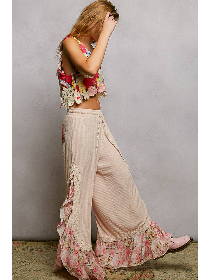 Pol Clothing - Wholesale Pants - Women's - Floral Pattern Ruffle Detail Ribbed Knit Pants33