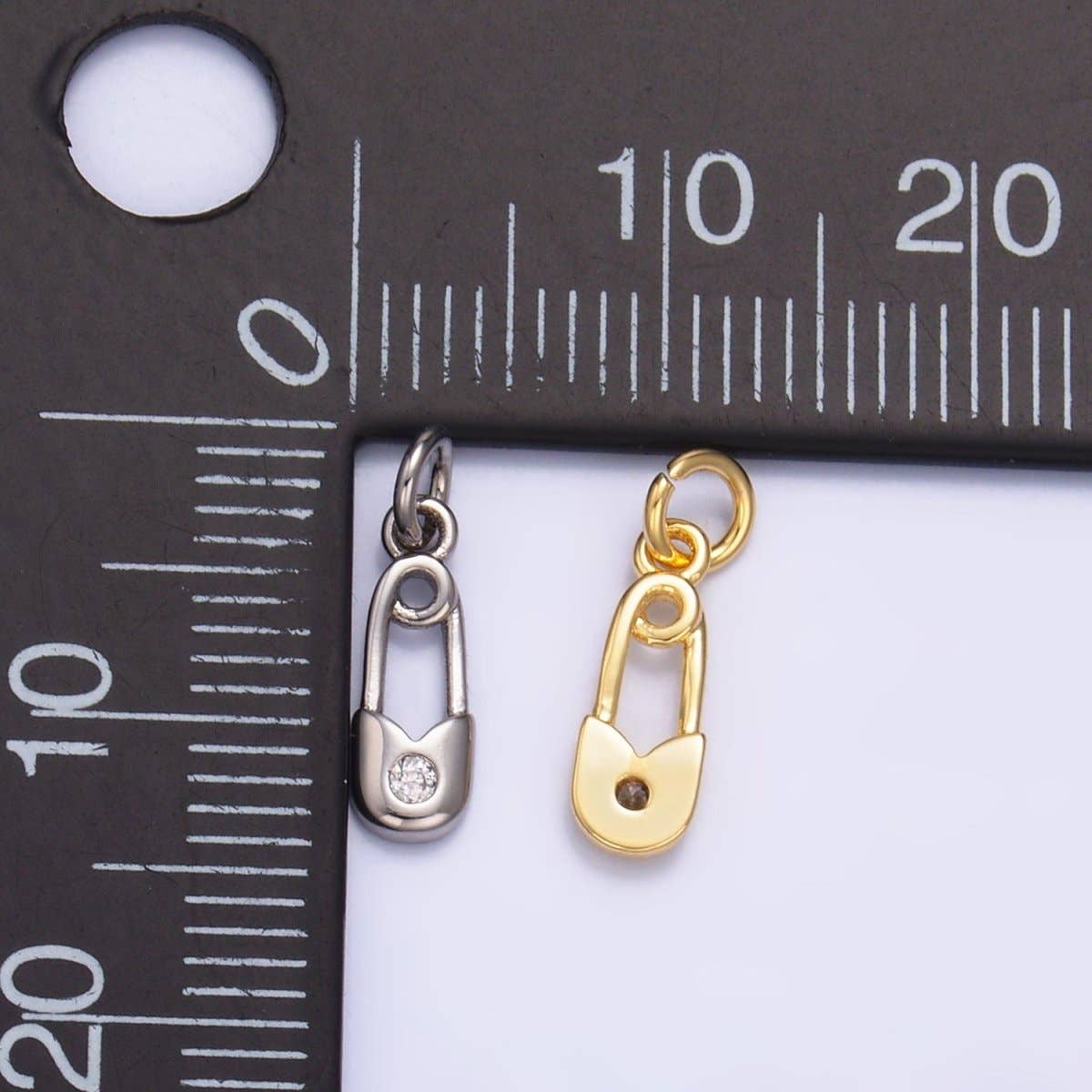 Aim Eternal - Wholesale Individual charm/pendant - 24K Gold Filled Clear CZ Safety Pin Mini Charm in Gold & Silver | W8824