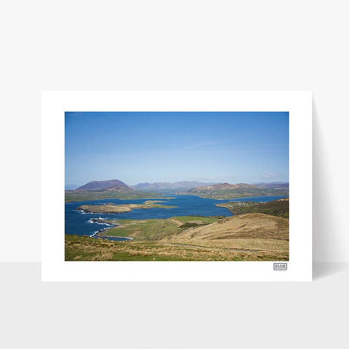 Valentia Islands hamn och fyr | County Kerry | Irland för wholesale av SIAR Photography