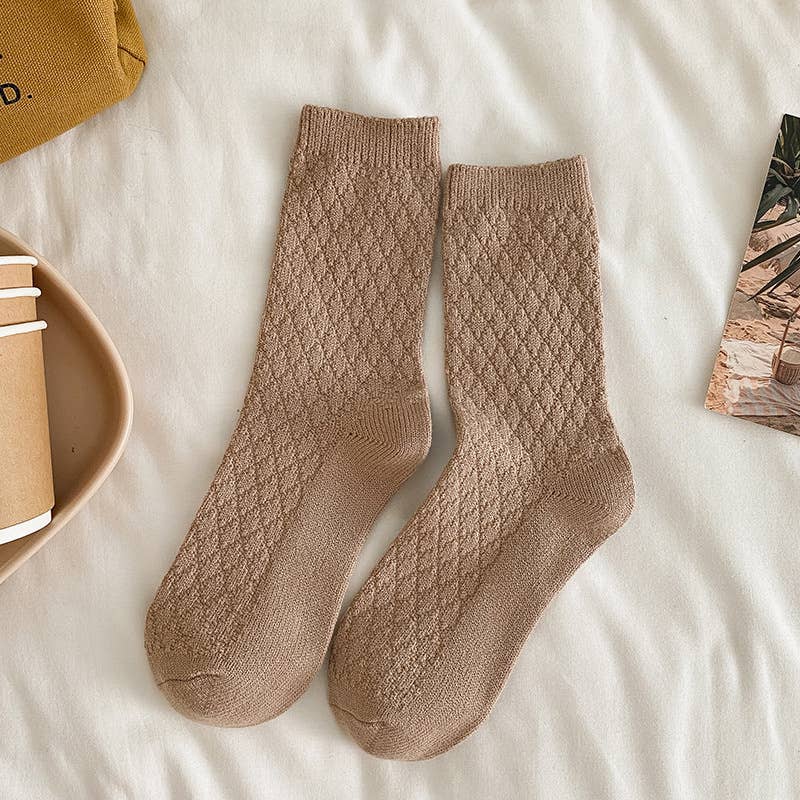 Tourtiwi - Wholesale Socks - Women's - Solid color diamond pattern warm women's mid-calf socks4