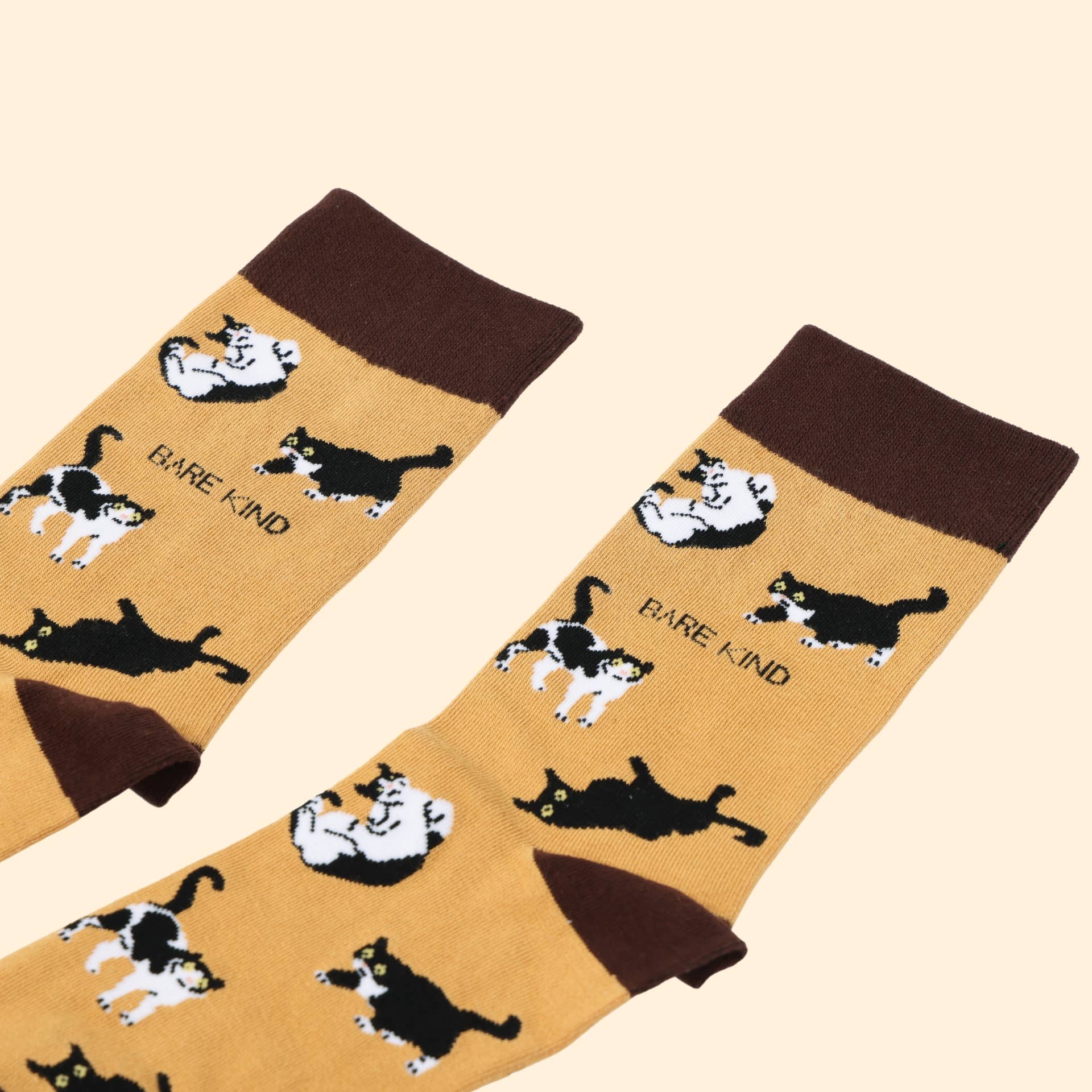 Bare Kind Socks - Vente Chaussettes – unisexe - Chaussettes marron avec motifs de chats | Chaussettes en bambou | Chaussettes marron2