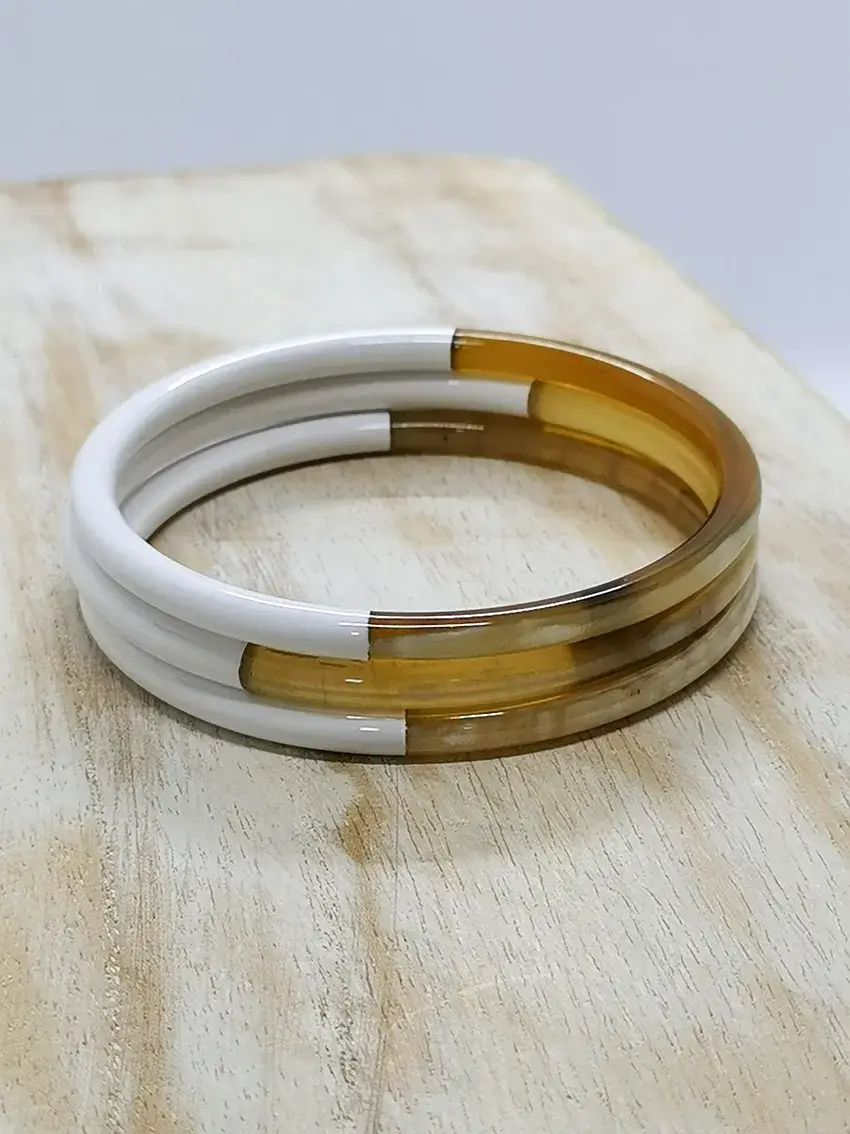 Nayda Diaries - Vendita all'ingrosso Bracciale a polsino - Bracciale rigido in corno bianco1