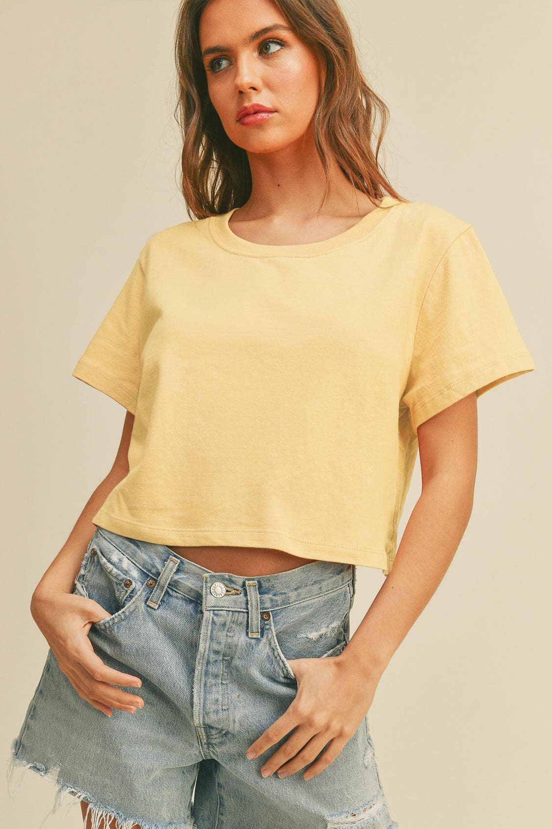 Honestee - Wholesale T-Shirt - Women's - Blank Short Cropped T-Shirt24