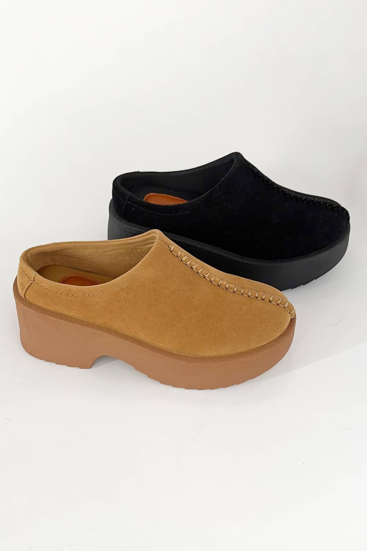 CCOCCI - Wholesale Booties - Women's - MENU-5 VINTAGE CLOG DESIGN PLATFORM COZY SLIPPERS2