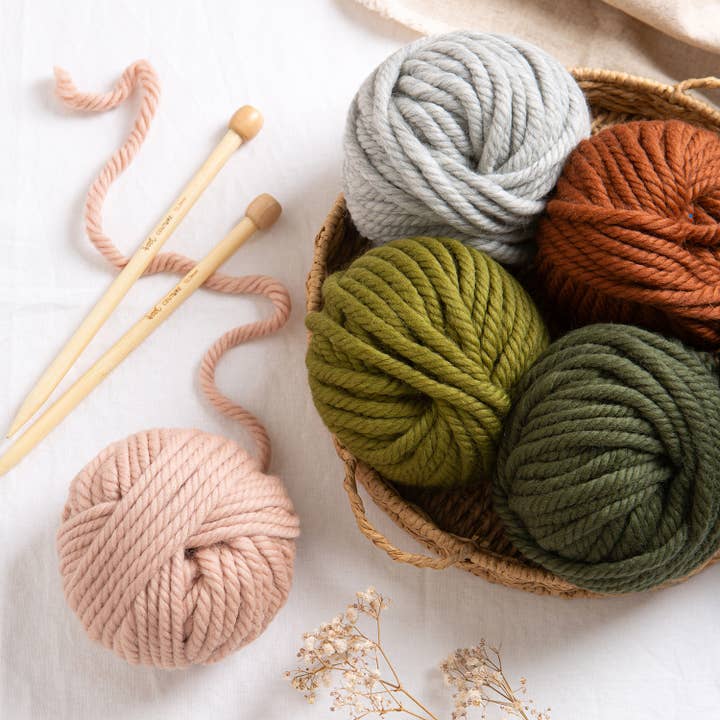 Wool Couture Company - Venta al por mayor Hilos - Ovillo The Jumbo Yarn de 100 g, 100% lana