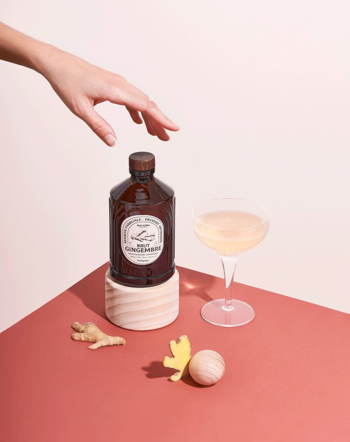 Bacanha - Wholesale Cocktail Mix/Syrup - Raw Ginger Syrup - Organic - 400ml - 13,5 fl. oz.2