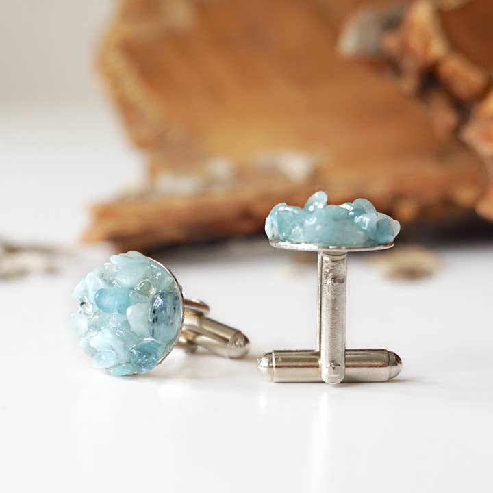 Raw Stone Elegance - Vendita all'ingrosso Gemelli - Gemelli con acquamarina blu grezza, cristallo di marzo, regalo di San Valentino