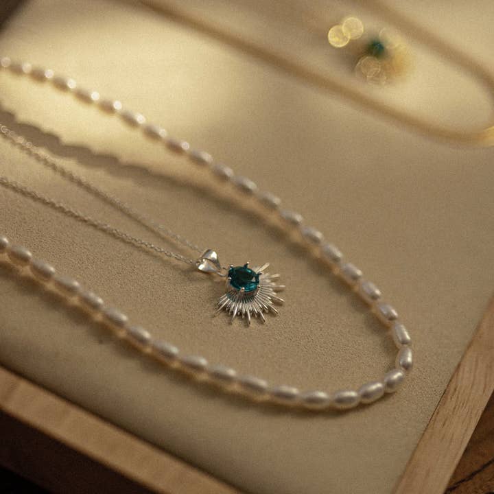 Solace Halsband LIMITED EDITION - Silver för wholesale av Silver Linings Collection