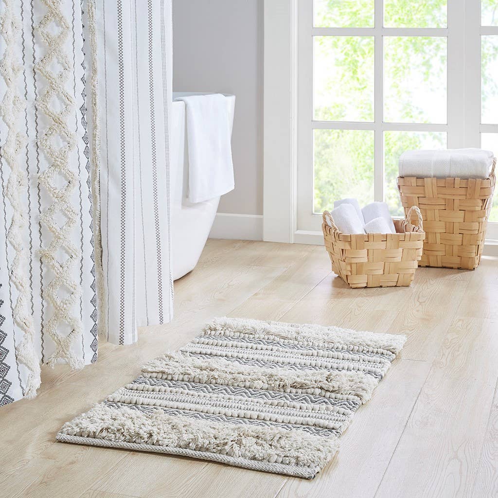 Olliix - Wholesale Bath Mat - Boho Stripe Handwoven Bath Rug, Ivory/Grey1