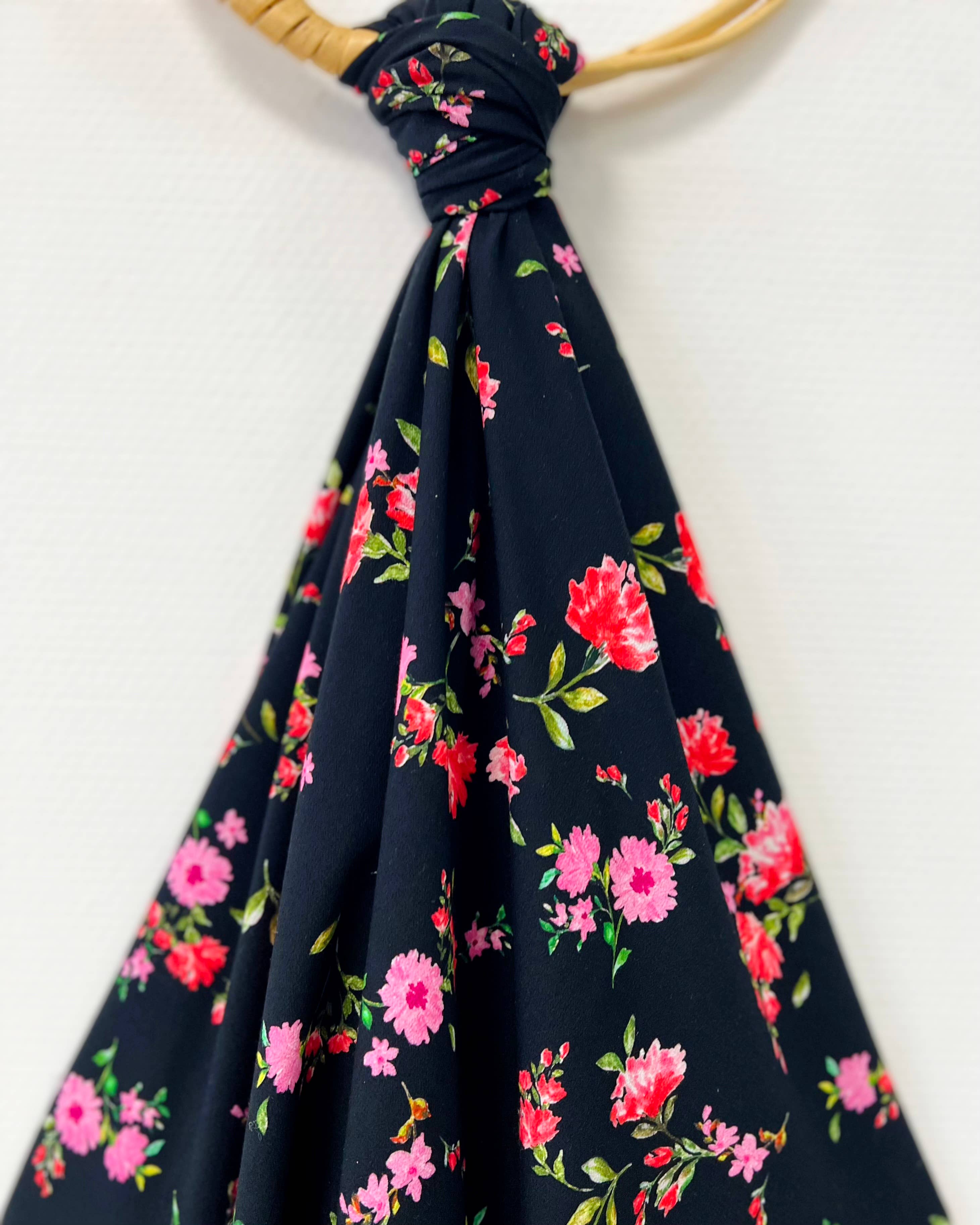 MY DRESS MADE - Wholesale Fabric - Viscose crepe fabric RUBY - Printed in France1