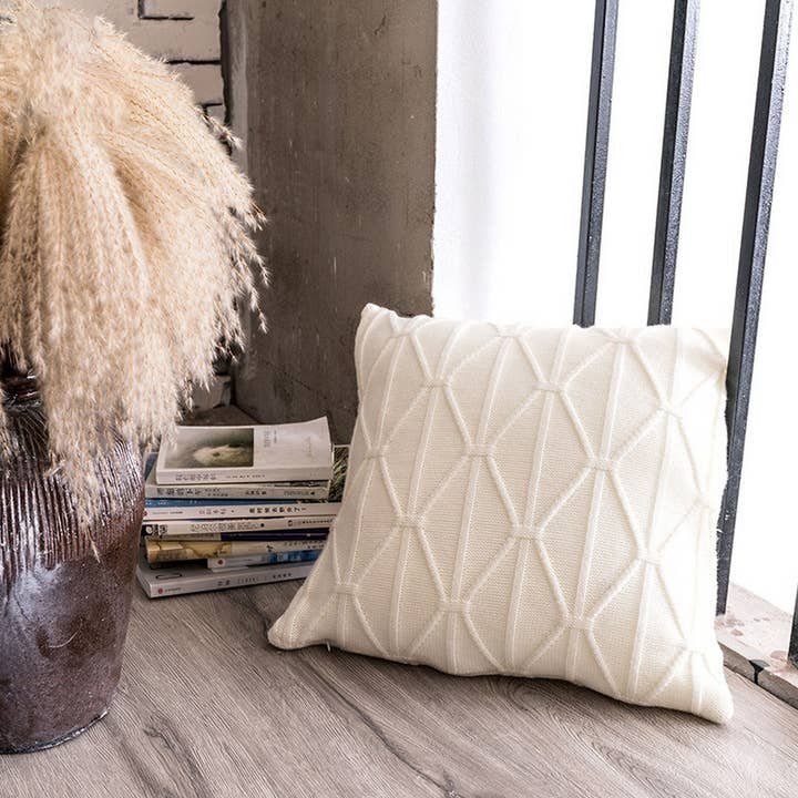 ACCITY - Wholesale Throw/Decorative Pillow - NEW SIMPLE KNOT PILLOW COMFORTABLE THROW PILLOW_CWMM23723