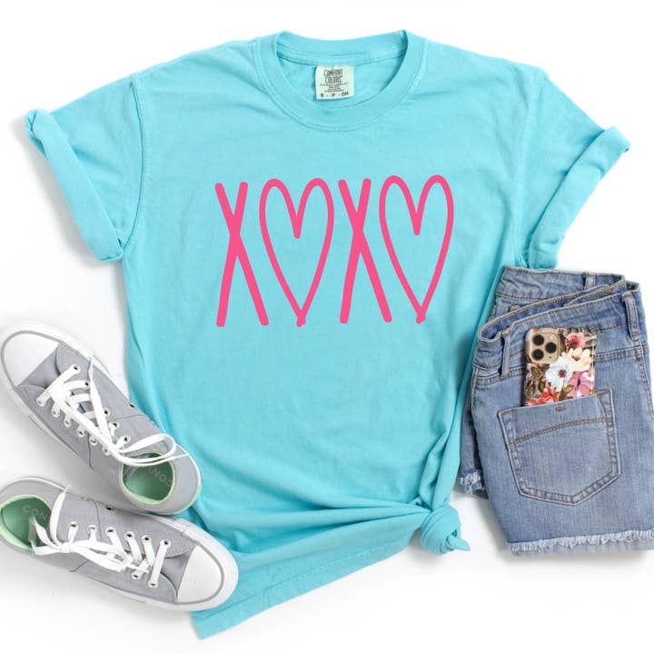 XOXO Puff Print pour la vente par Sunfire Tees
