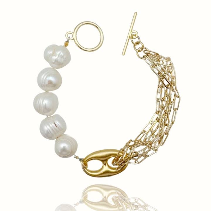 B709-Pearls bracelet for wholesale by Niv Jewelry