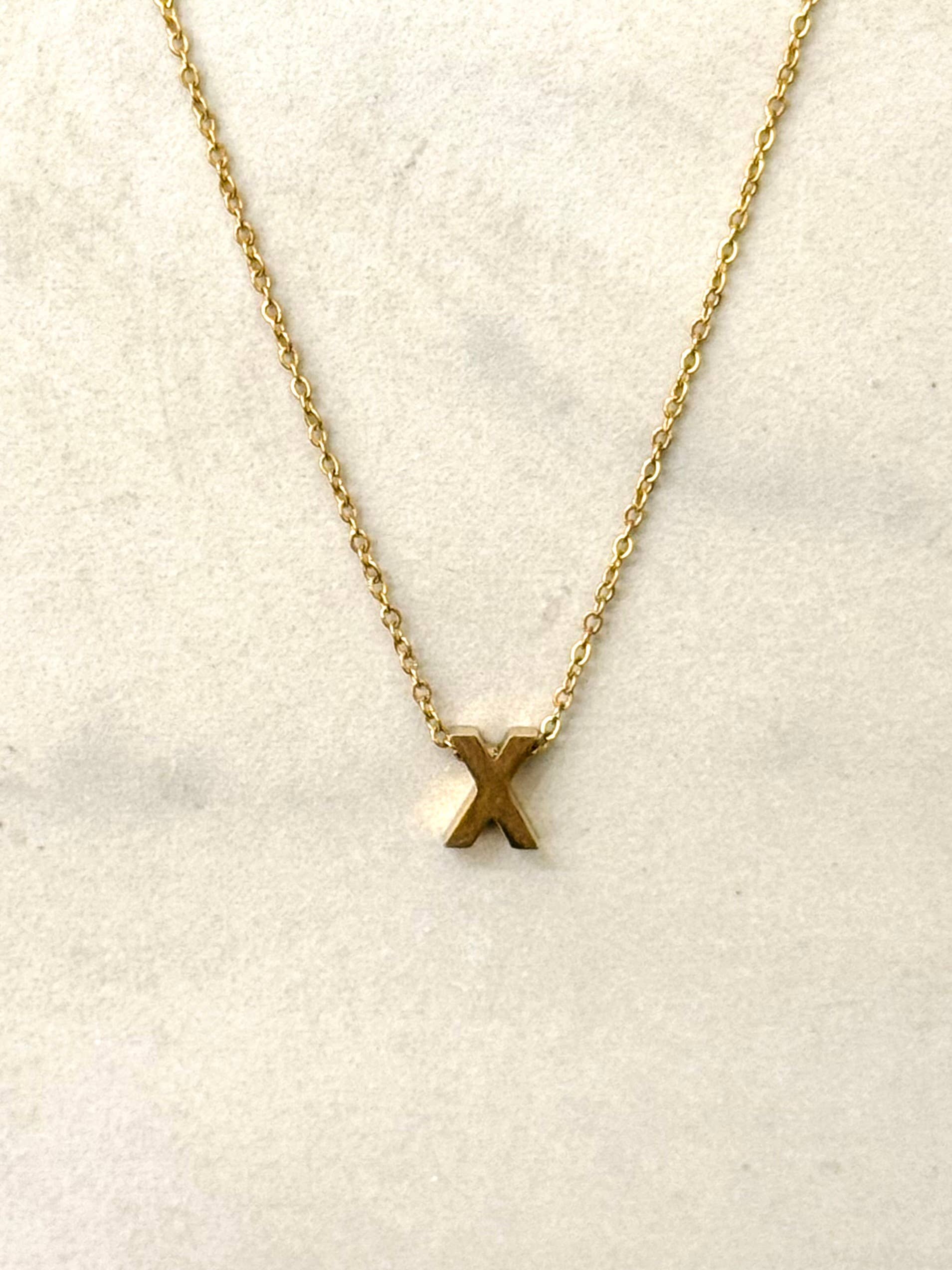 Cassette Barcelona - Wholesale Pendant/Charm Necklace - Initial Charm Necklace Gold All Letters31