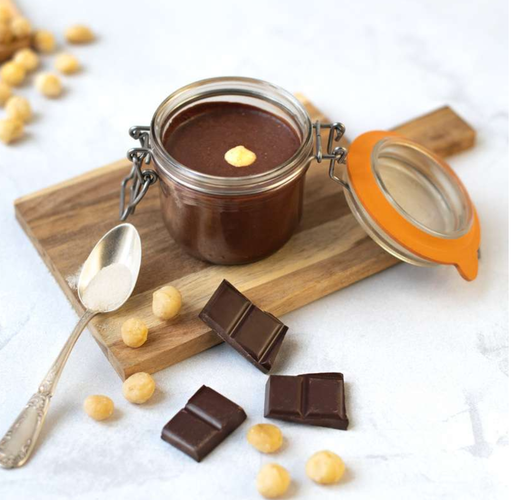 Mon jardin chocolaté - Wholesale Nut Butter - Organic black macadamia nut spread (vegan)1