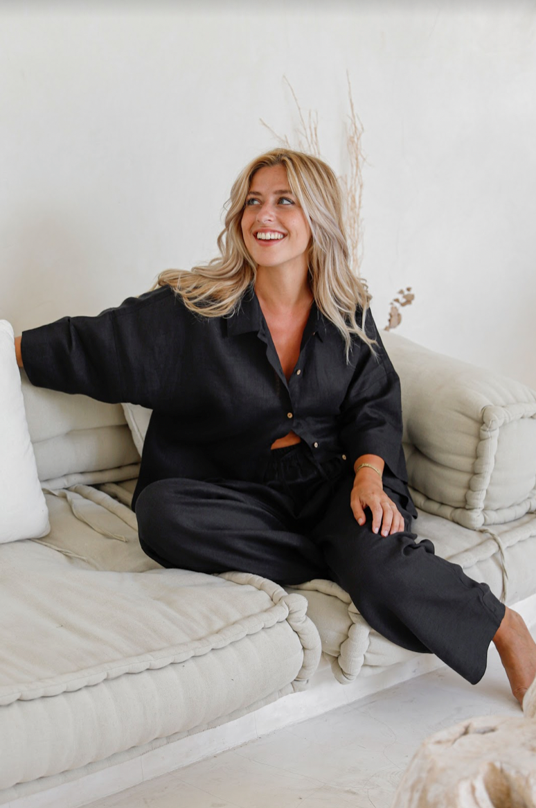 MagicLinen (We handle U.S. import procedures for you) – wholesale Sleepwear set – Women's – Linen womens pajama AVEIRA in Black4