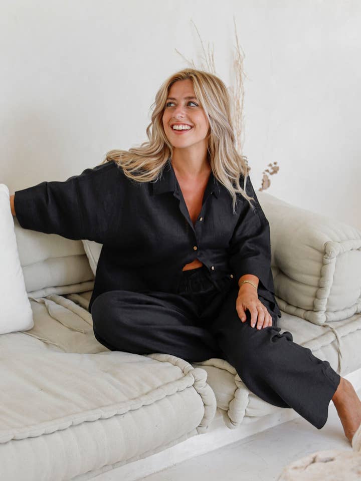 MagicLinen (We handle U.S. import procedures for you) – wholesale Sleepwear set – Women's – Linen womens pajama AVEIRA in Black4