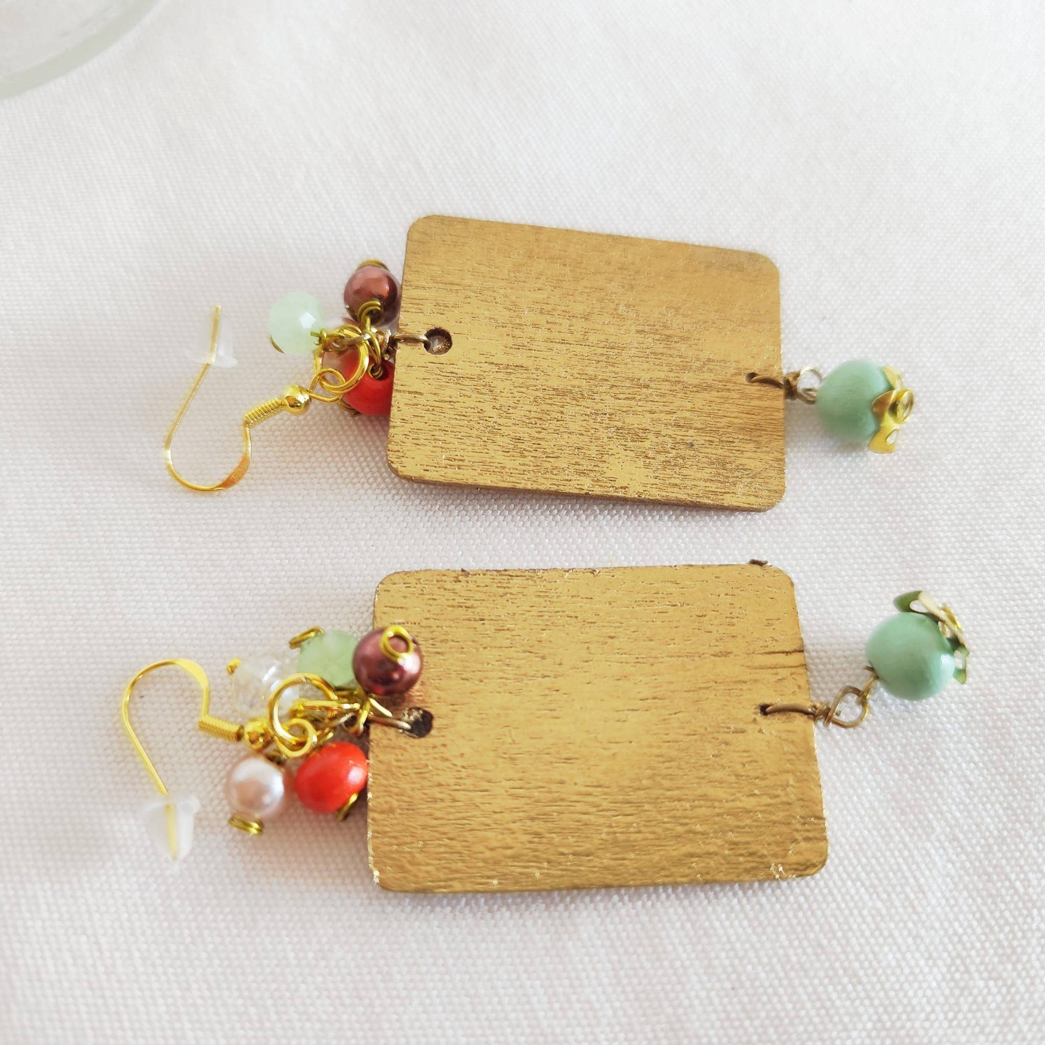 Wild & Free - Wholesale Dangle Earrings - Pendientes asimétricos de Frida Kahlo2