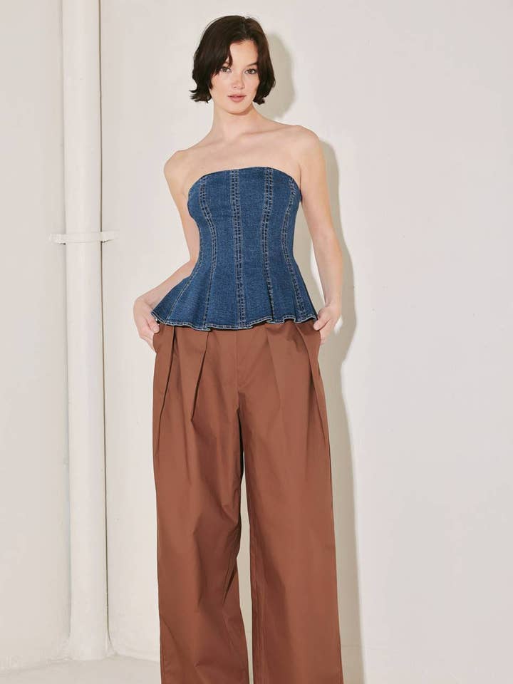 Un top en denim délavé - FT1768 pour la vente par FLYING TOMATO