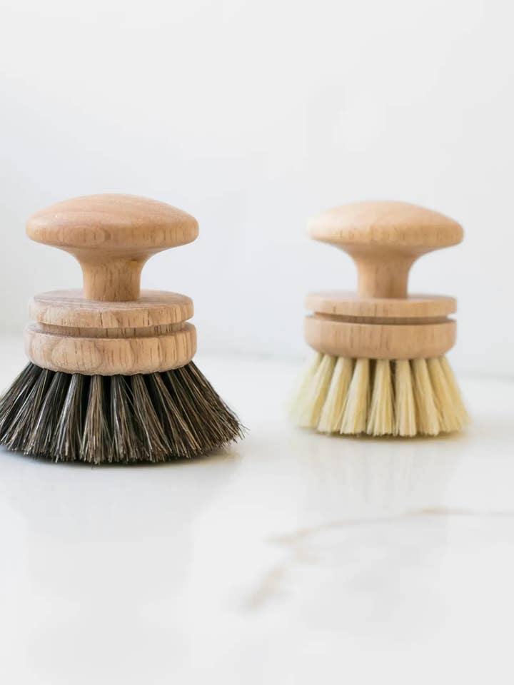 Vintage Wooden Dishwashing Brush for wholesale by Fodory
