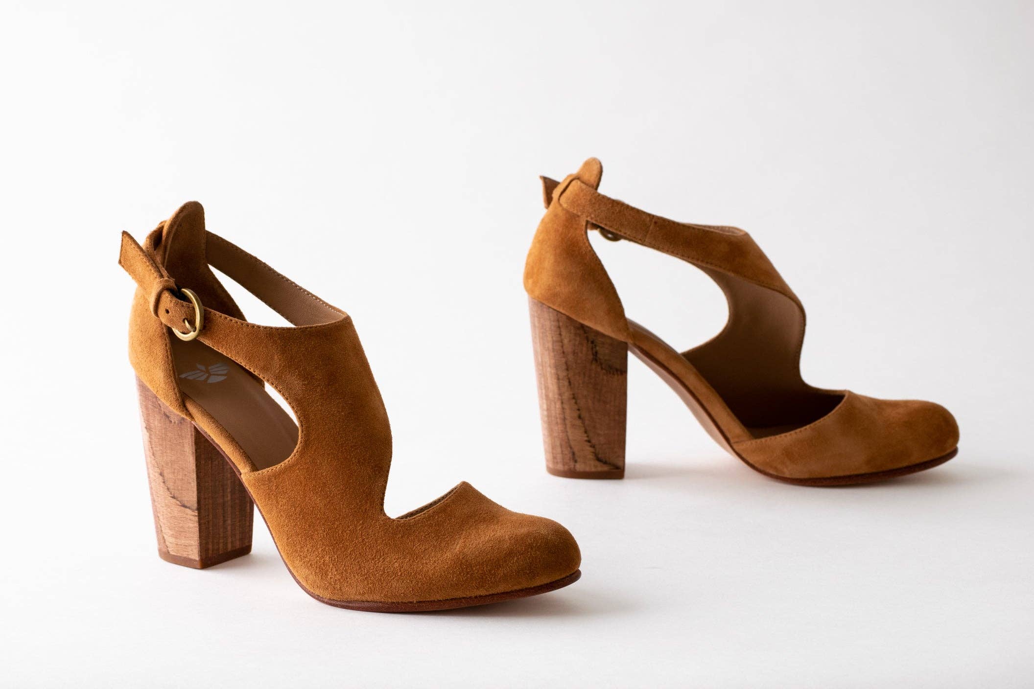 Fortress - Wholesale High Heels - Women's - Luna Naya Handmade Leather High Heels21