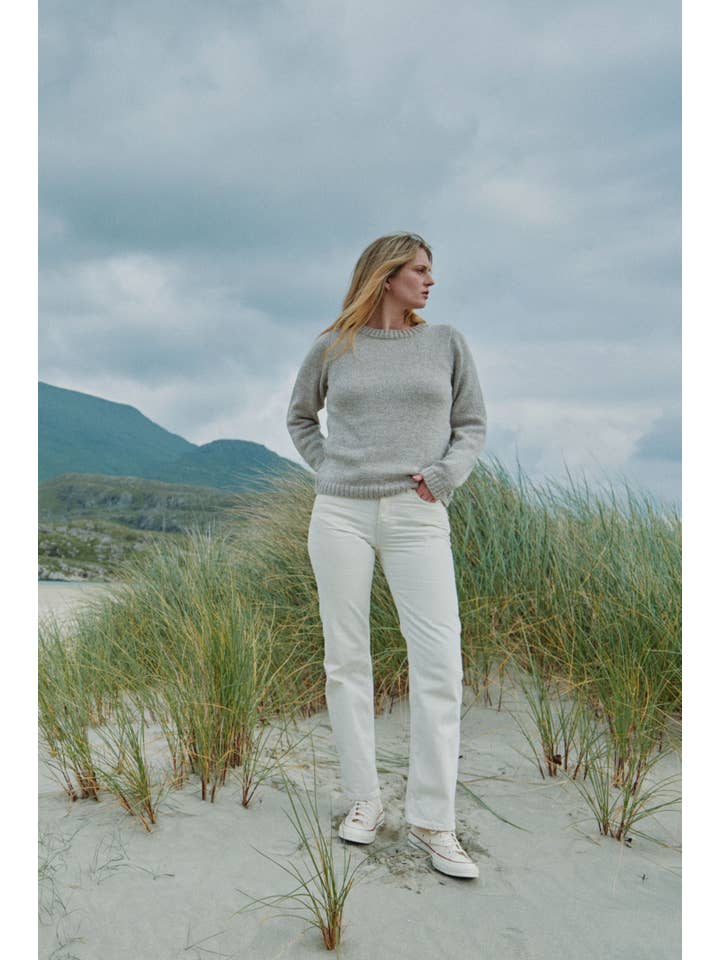 Aran Woollen Mills - Wholesale Knit Sweater - Women's - Aoife Supersoft Merino Crewneck Sweater - Oat2