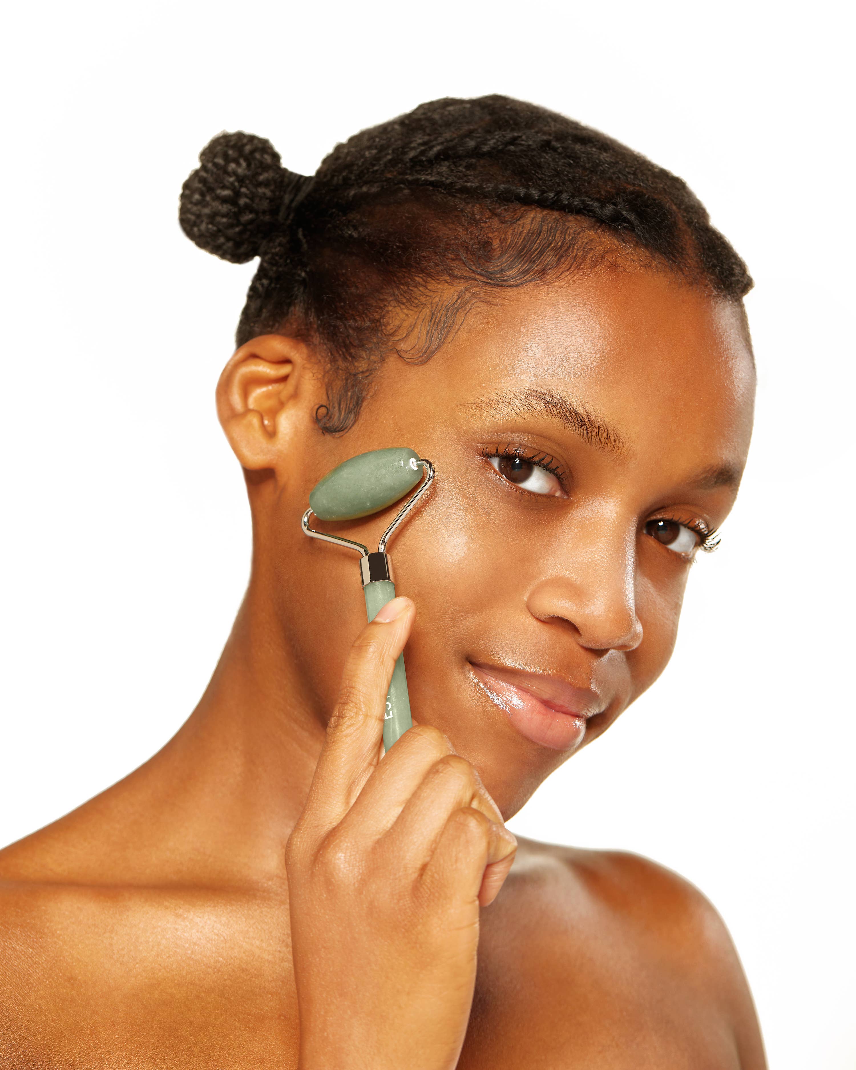 ESW Beauty - Wholesale Face/beauty roller - Mint Green Tea Jade Crystal Facial Roller8